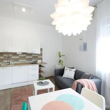 Daire Old Town Stylish Studio Andi Zadar